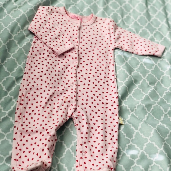 Onsie - Picture 2 of 6